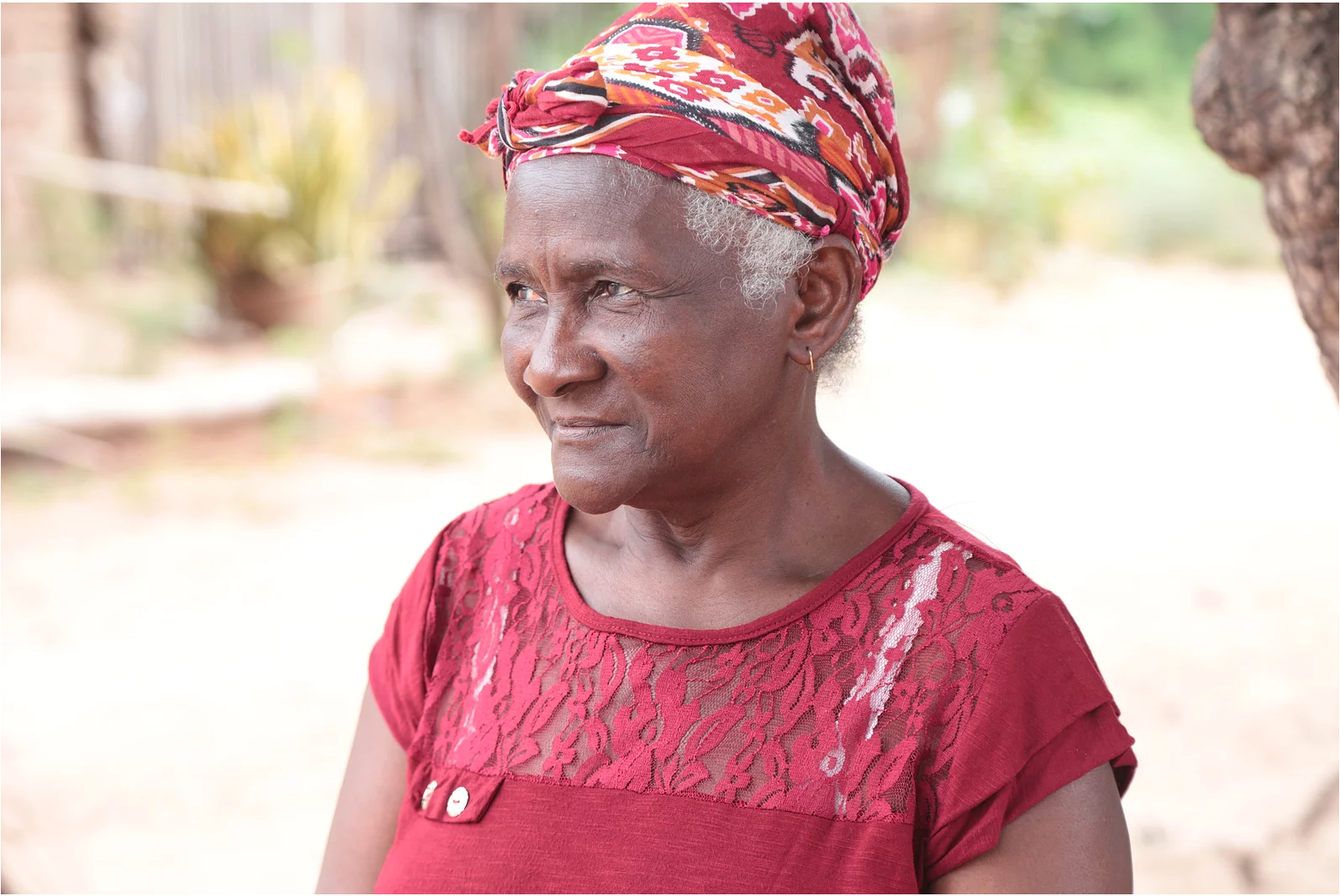 D. Dijé, quebradeira de babaçu.